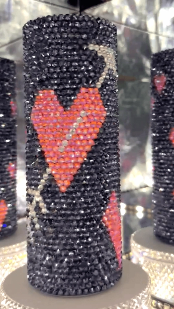 Heart Rhinestone Tumbler – Sparkling Design